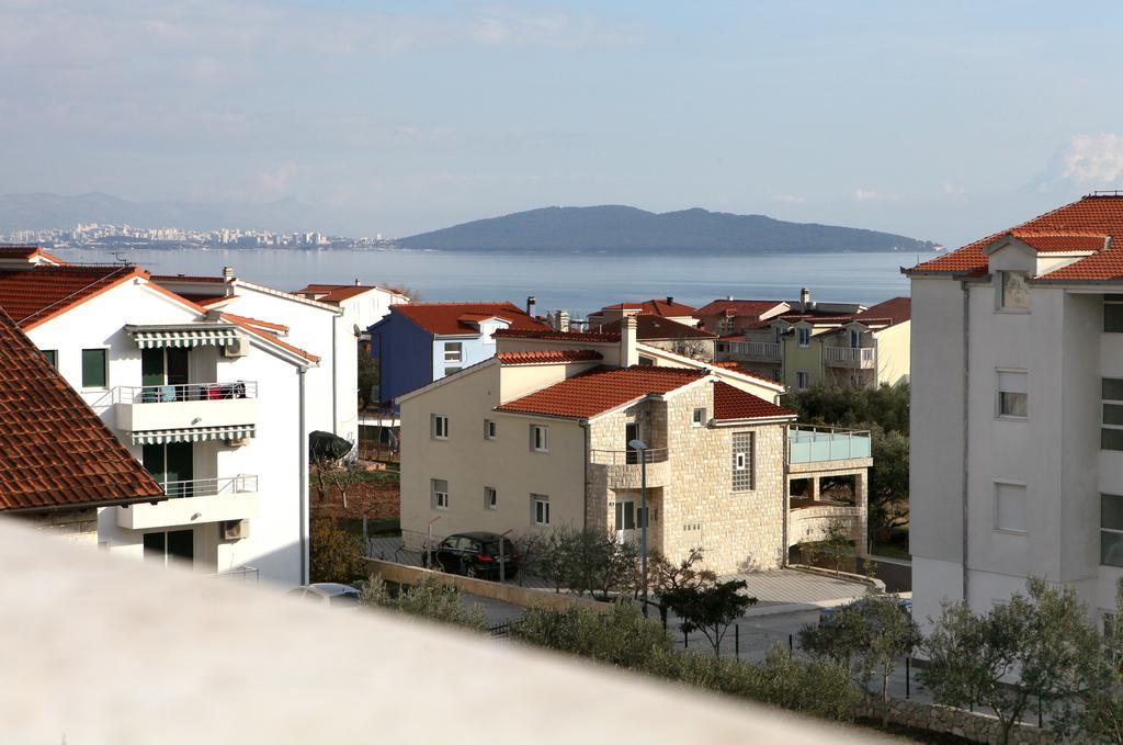 Apartments Villa Karlo Kaštela Exterior foto